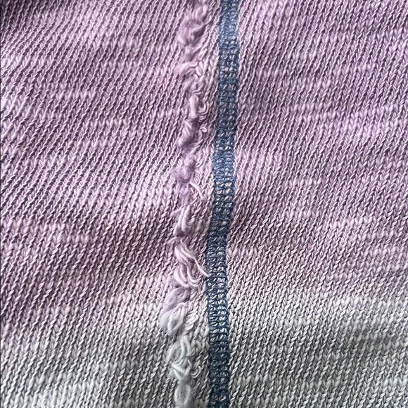 Free People Blue and Purple Crop Top size medium sweatshirt NWT - Picture 5 of 7